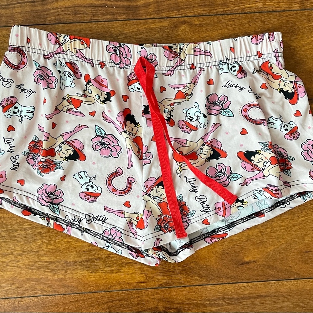 Pink Betty Boop Print Shorts Size XL
